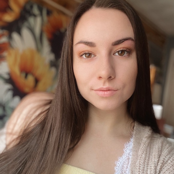 Meet your Posher, Shannon - Picture 1 of 1